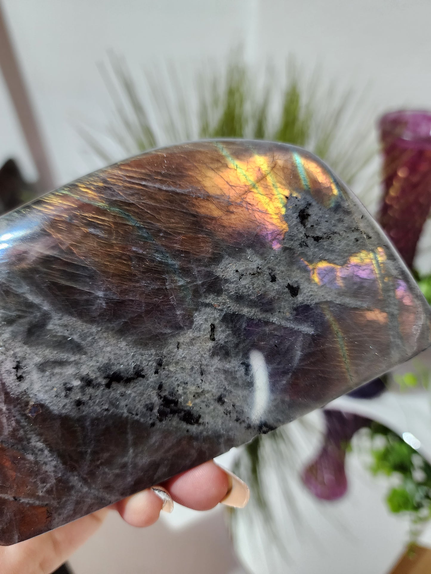 Red/Orange/Purple/Pink Flash Labradorite