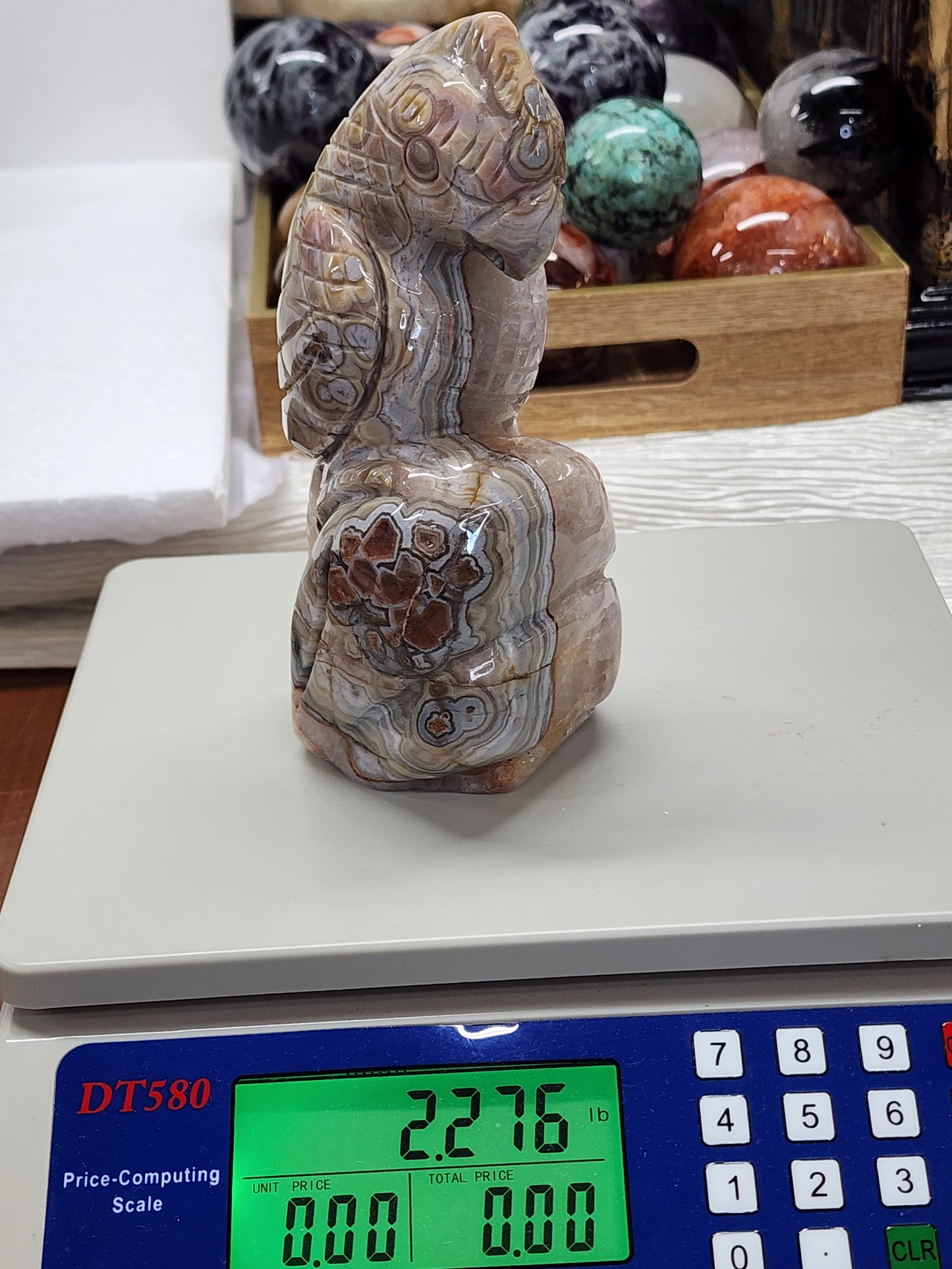 Mexican Lace/Amethyst Parrot Carving