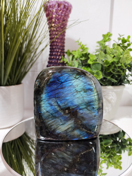 Strong Blue Flash Labradorite Free Form